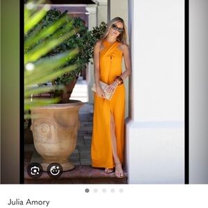 In Search of (ISO) Julia Amory linen camille dress any color in medium